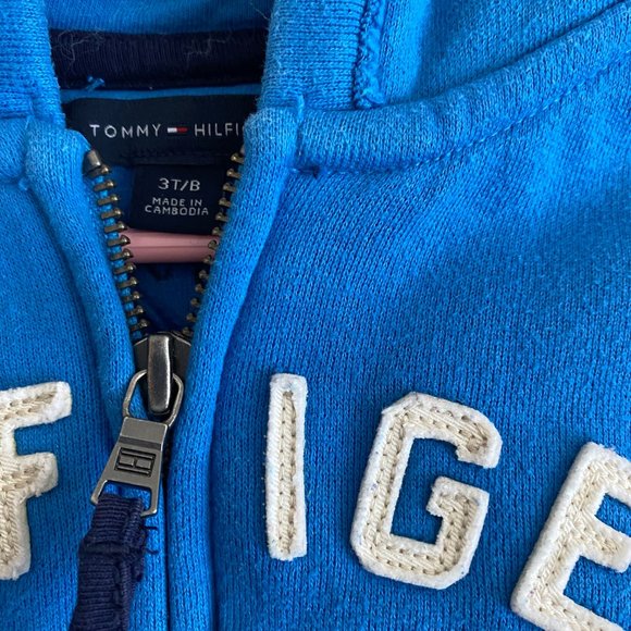 Tommy Hilfiger blue zip up hoodie - Picture 4 of 5